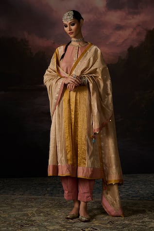 Swatti Kapoor Zakir Floral Woven Dupatta 