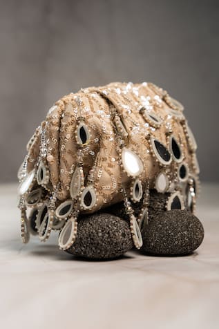 Nayaab By Sonia Aaina Aynali Frame Ecru Potli Clutch 