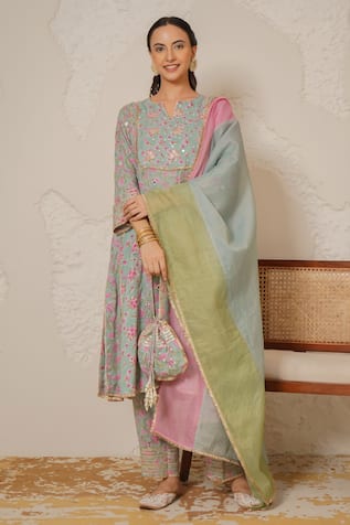 Nemaani Sitara Hand Block Print Kurta Set 