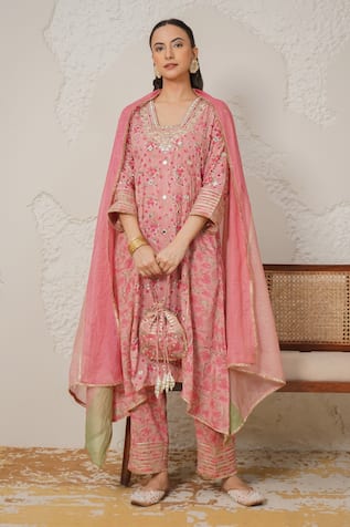 Nemaani Nayra Hand Block Print Kurta Set 