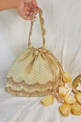 Embroidered Potli Bag 