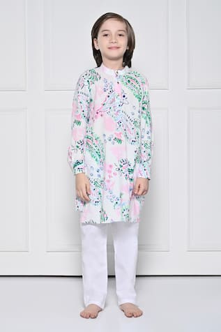 Floral Pattern Kurta With Pant 