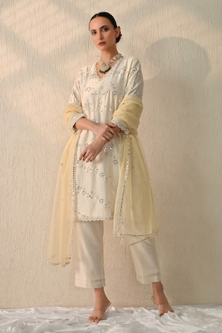 Ohh Crow Mirror Embroidered Kurta Set 