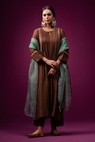 Trendy Tokari Silk Chanderi Kurta Set 