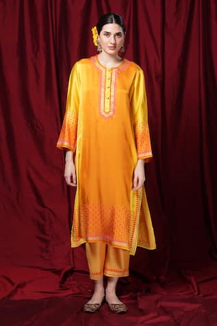 Krishna Mehta Placement Printed Tunic 