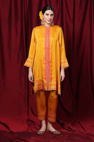 Krishna Mehta Placement Printed Tunic 
