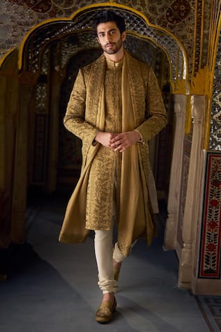 Seema Gujral Floral Embroidered Sherwani Set 