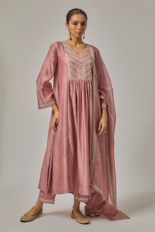 Priyal Prakash Embroidered Yoke Kurta Set 