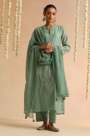 Beige Flower Embroidered Kurta Set 