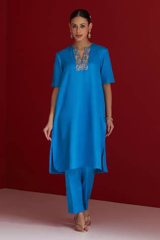 Sitaraa Aalaya Sky Blue Kurta With Pant 