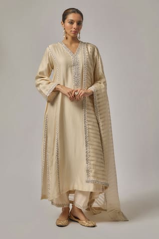 Priyal Prakash Gota Patti Work Kurta Set 