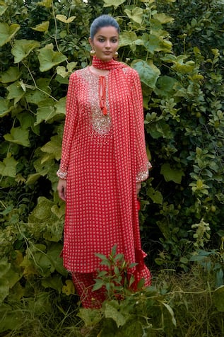 Nikasha Dilruba Flower Print Kurta Set 