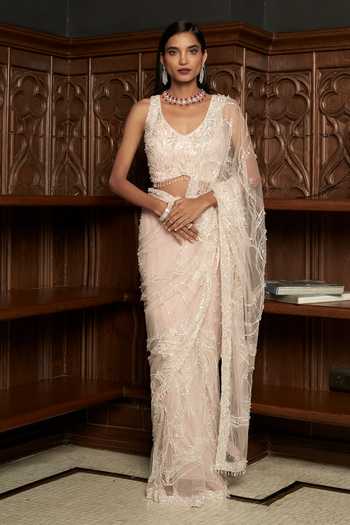 Istya Net Embroidered Saree With Blouse 