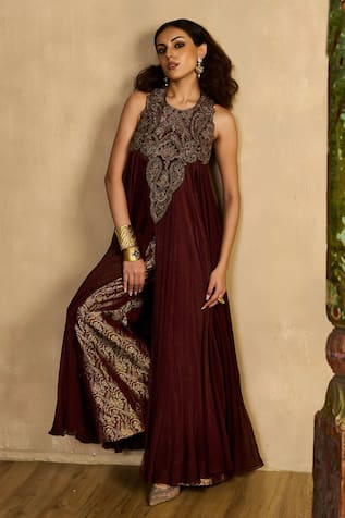 Reeti Arneja - Theklub Zardozi Embroidered Kurta With Pant 