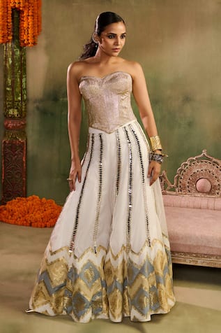 Reeti Arneja - Theklub Chamkeeli Ivory Sharara Set 