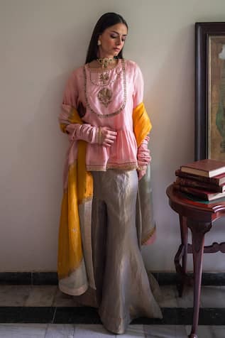 Shorshe Clothing Nur Kedia Embroidered Kurta With Gharara 