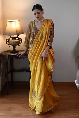 Shorshe Clothing Sati Butti Embroidered Saree 