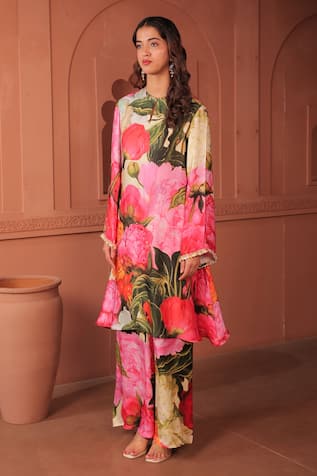 Surkh Syahi Bageecha A-Line Kurta Set 