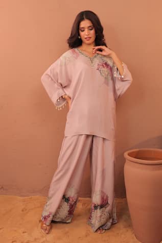 Surkh Syahi Carnation Crush Kimono Tunic Set 