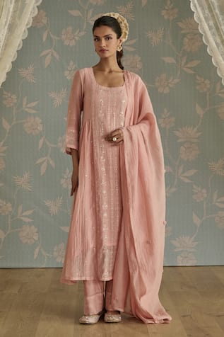 Kritika Dawar Roohi Chanderi Panelled Kurta Set 