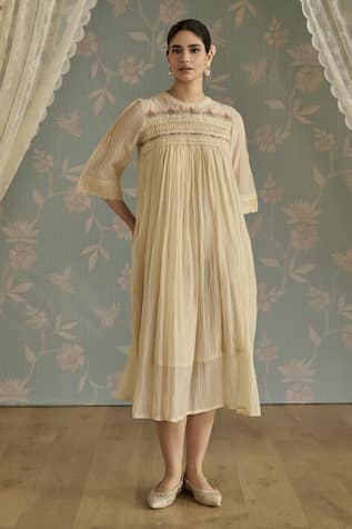 Kritika Dawar Rosa Stripe Floral Pattern Kurta 