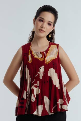 Rias Jaipur Madder Pleated Floral Pattern Top 