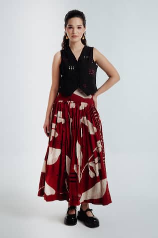 Rias Jaipur Madder Embroidered Waistcoat With Skirt 