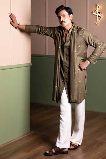 Kaaj Button Lotus Embroidered Kurta Pant Set 