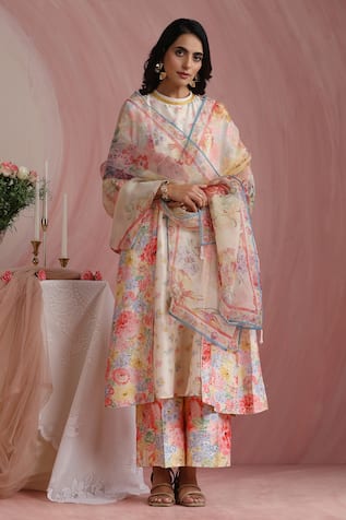 Moh India Courtyard Gardens Kurta Pant Set 