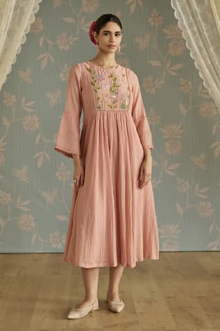 Kritika Dawar Sairah Thread Work A-Line Kurta With Pant 