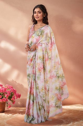 Naintara Bajaj Mirror Border Embroidered Saree With Unstitched Blouse Piece 