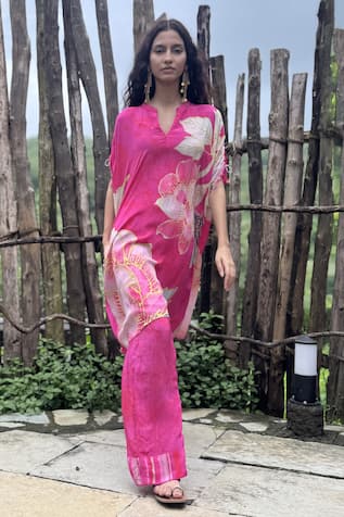 Basil Leaf Flower Print Kurta & Pant Set 