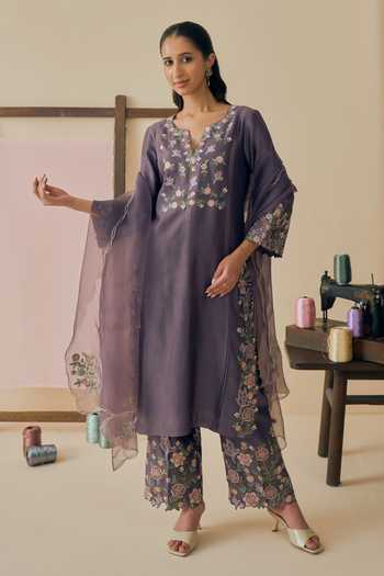 Bhawna Sethi Kumud Threadwork Embroidered Kurta Set 