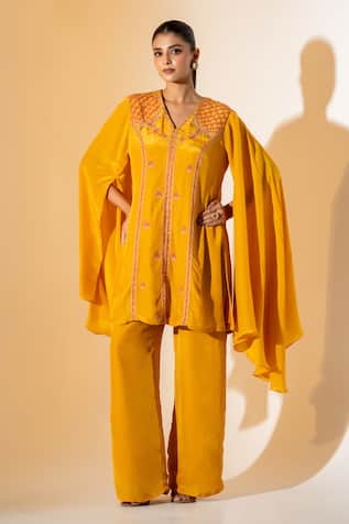 K-Anshika Embroidered Asymmetric Tunic With Pant 
