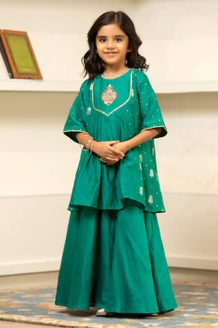 Floral Embroidered Top With Lehenga 