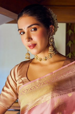 MAISARA JEWELRY Floral Kundan Jadau Jhumkas 