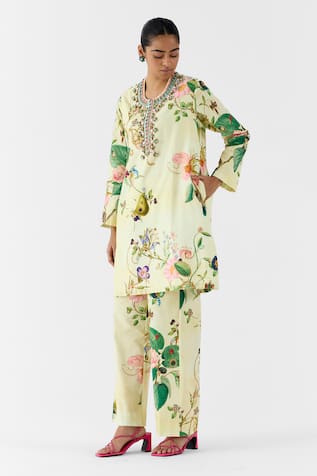 Studio Rigu Blossom Stonework Kurta & Pant Set 