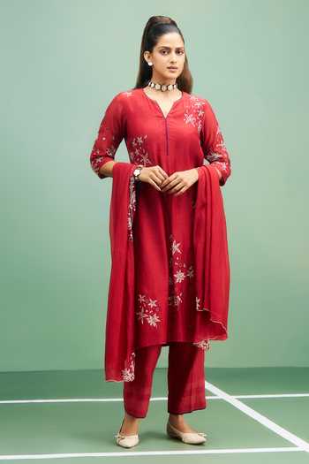 Purple Patch Hibiscus Embroidered Kurta Set 