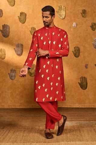 Red Whispering Leaf Kurta Set 