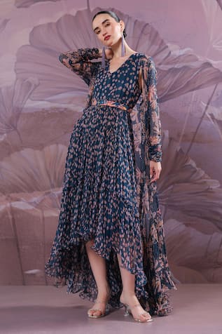 Pallavi Jaipur Park Street Jhilmil Cape With Dress 