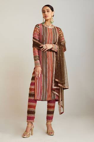 Vvani By Vani Vats Gota Hand Embroidered Kurta Set 