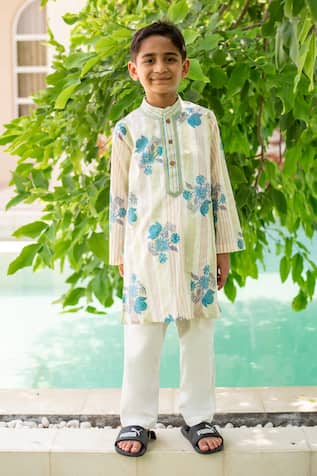 Plumcheeks Daisy Stripe Print Kurta Set 