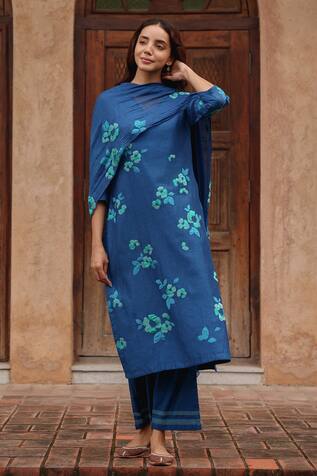 Vaayu Indigo Bloom Applique Kurta Set 