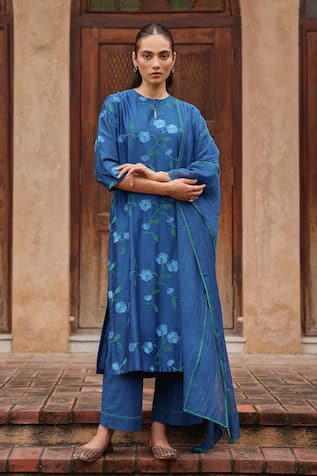 Vaayu Indigo Bloom Embroidered Kurta Set 
