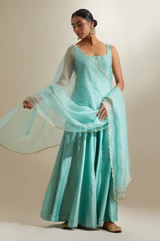 Vinusto Chanderi Zari Embroidered Kurta Sharara Set 