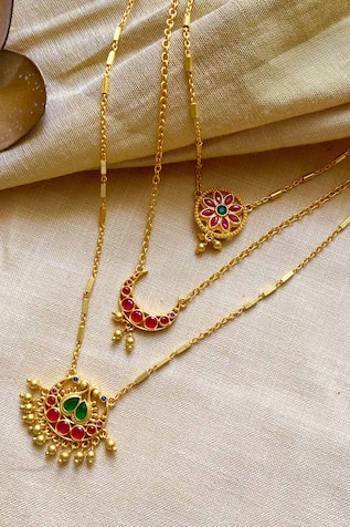 Moon & Blooms Layered Necklace 