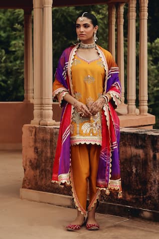 Ajiesh Oberoi Mehfil Kurta Dhoti Pant Set 