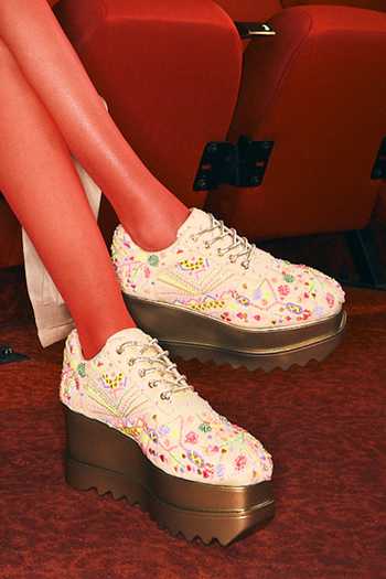 Anaar Fiesta Walks Wedge Embroidered Sneakers 