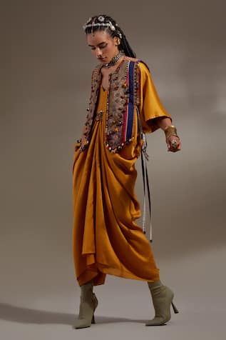 Aseem Kapoor Zuri Embroidered Gilet Jacket 