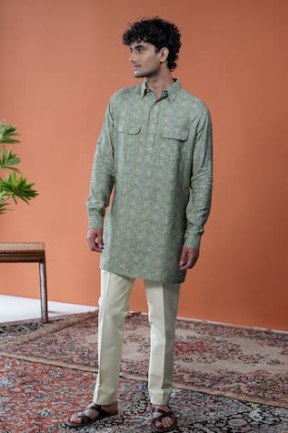 Philocaly Aarivan Pathani Style Digital Striped Kurta 